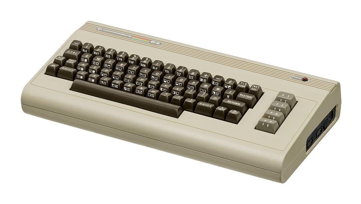 Image 1 : The C64 : un nouveau Commodore 64 arrive à l'échelle 1:1