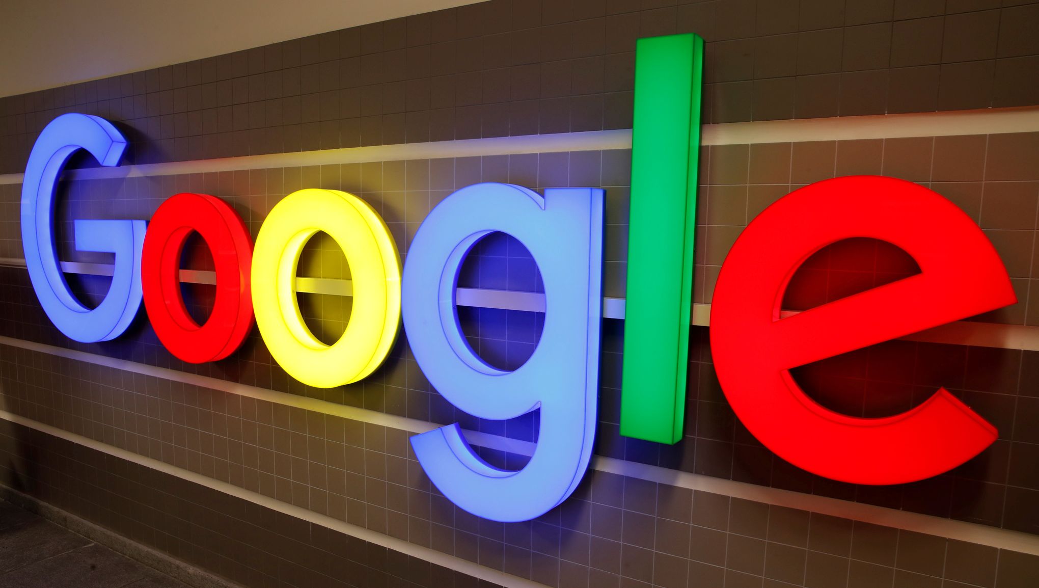 Image 1 : L'UFC-Que Choisir réclame à Google 1000 € pour chaque utilisateur Android