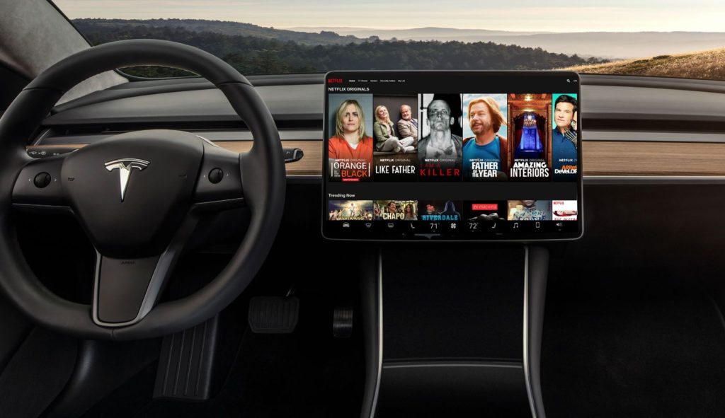 Image 1 : Tesla veut faire payer la « connectivité Premium » à bord