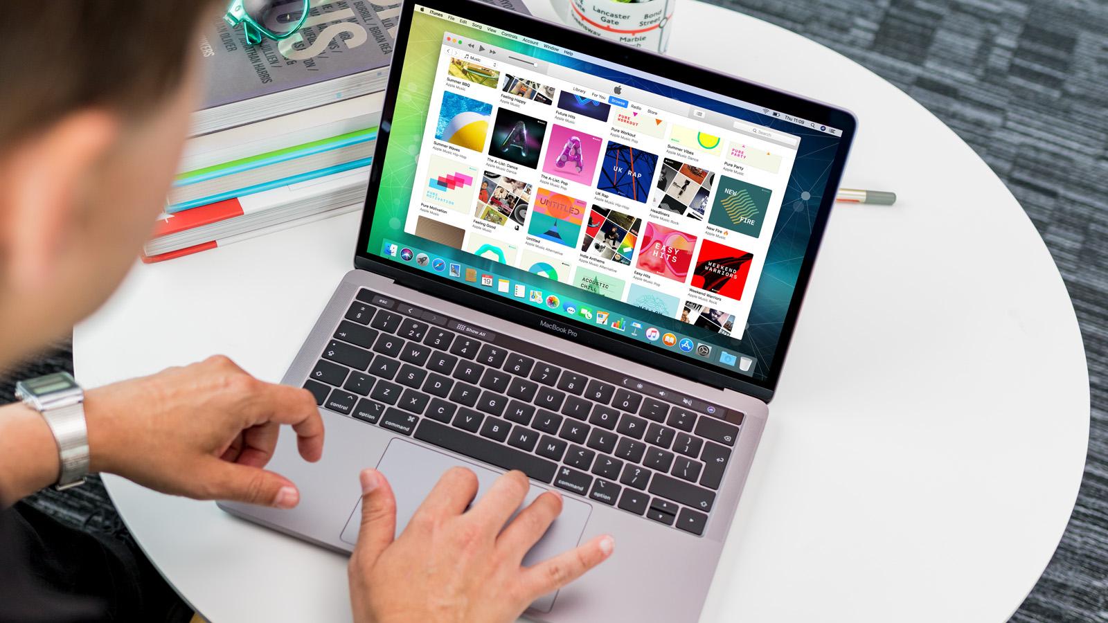 Image 1 : Un MacBook compatible 5G pourrait arriver dès l’année prochaine