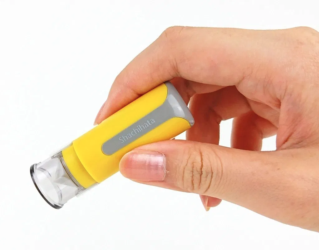 Image 1 : Un tampon ultraviolet pour marquer les pervers japonais