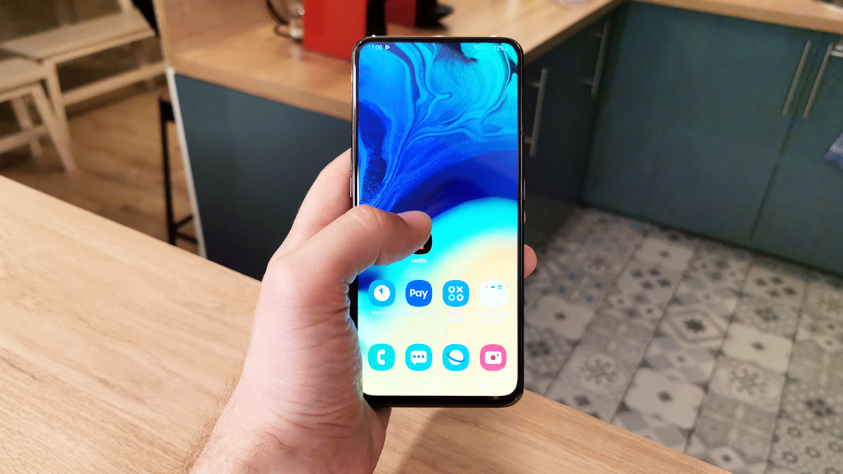 Samsung Galaxy A80 03