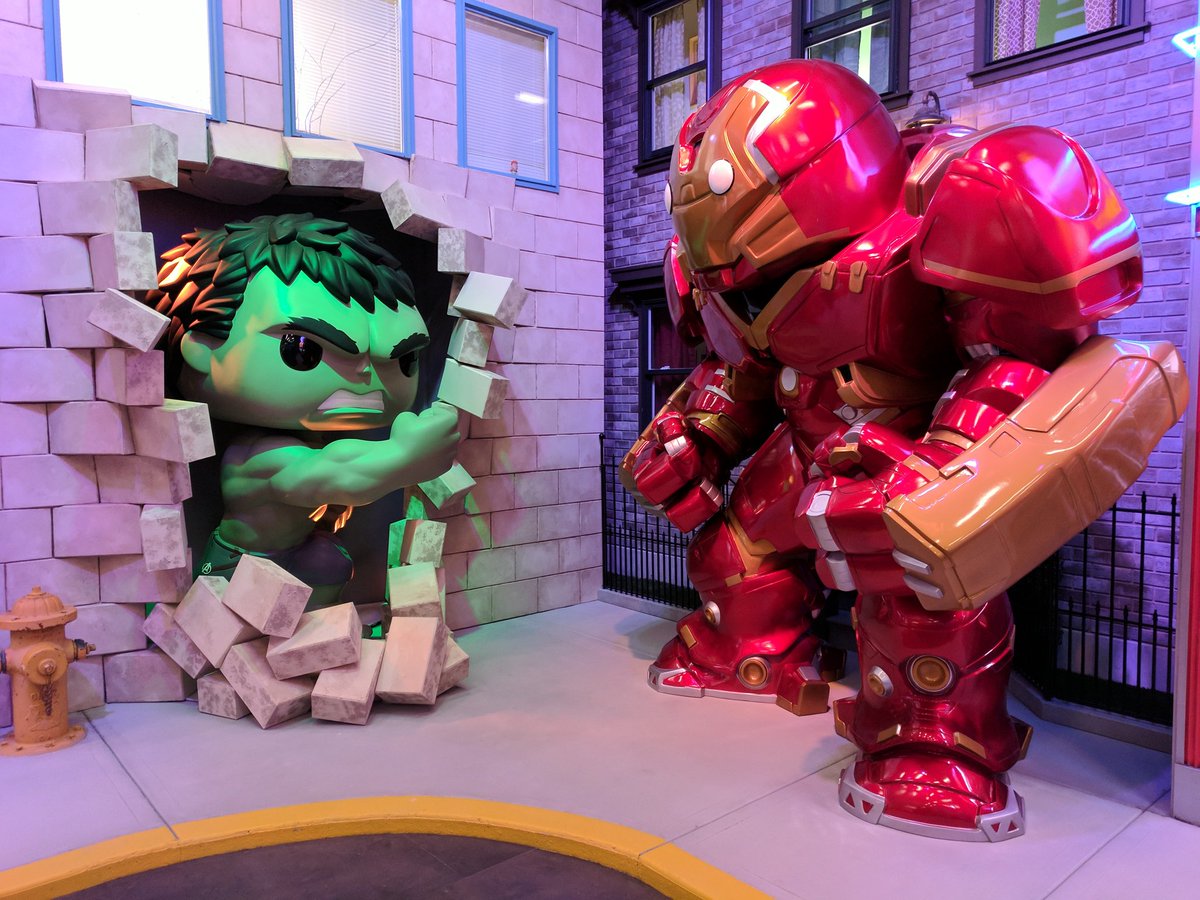 Funko Pop film Lego Playmobil Marvel