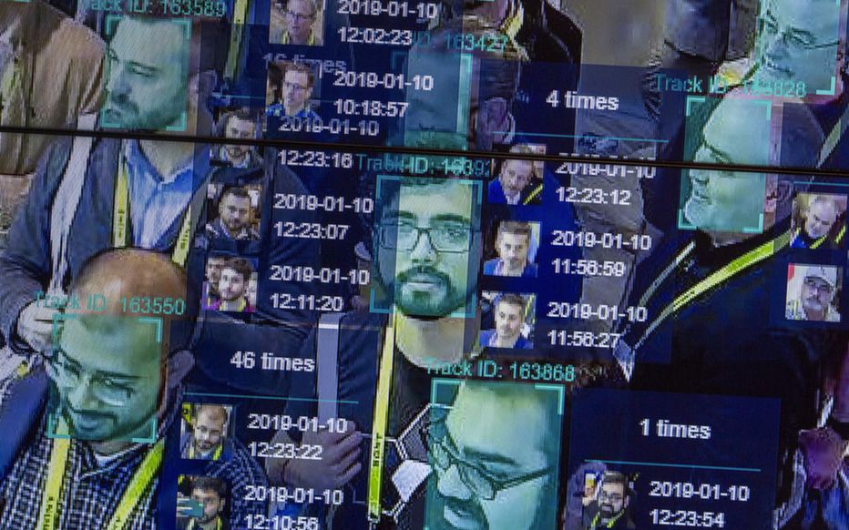 Image 1 : Clearview AI : la reconnaissance faciale qui révèlera votre nom et votre adresse à n’importe qui