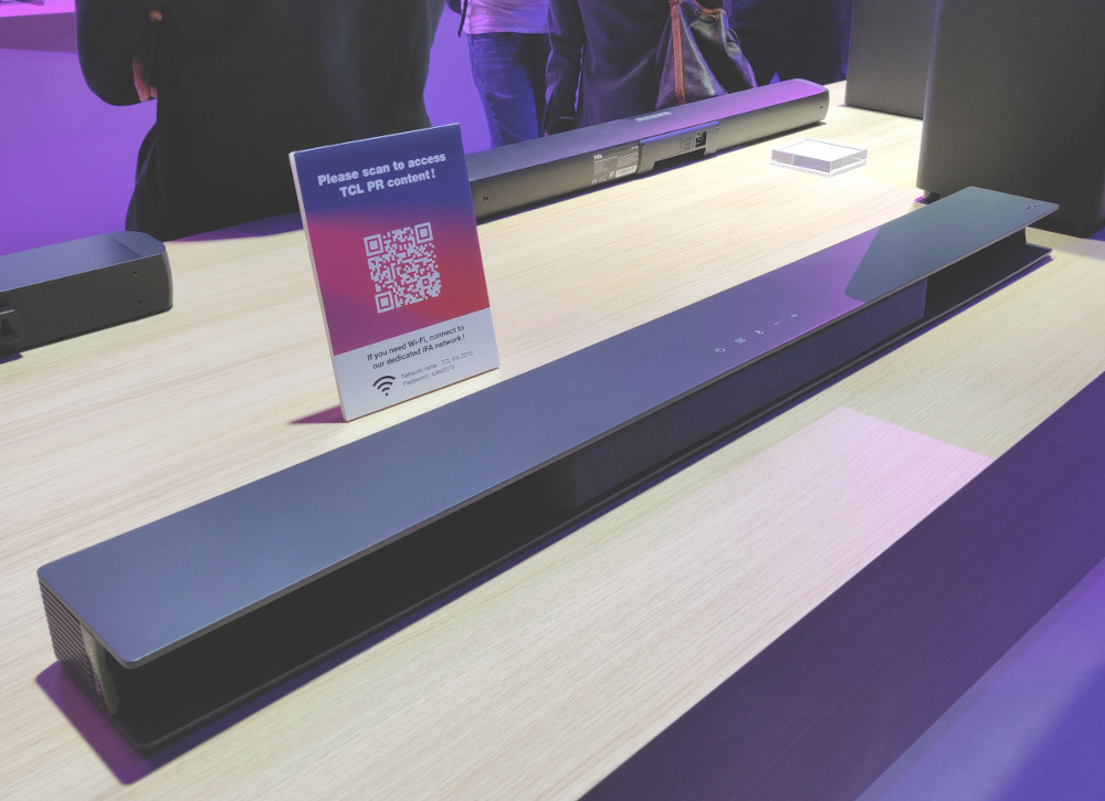 Image 3 : Plex, Ray Danz, TCL passe aux smartphones et barres de son