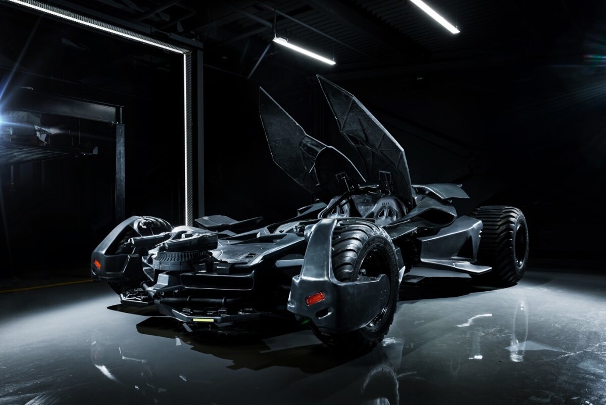 Batman : la Batmobile est à vendre, mais pas à n'importe quel prix