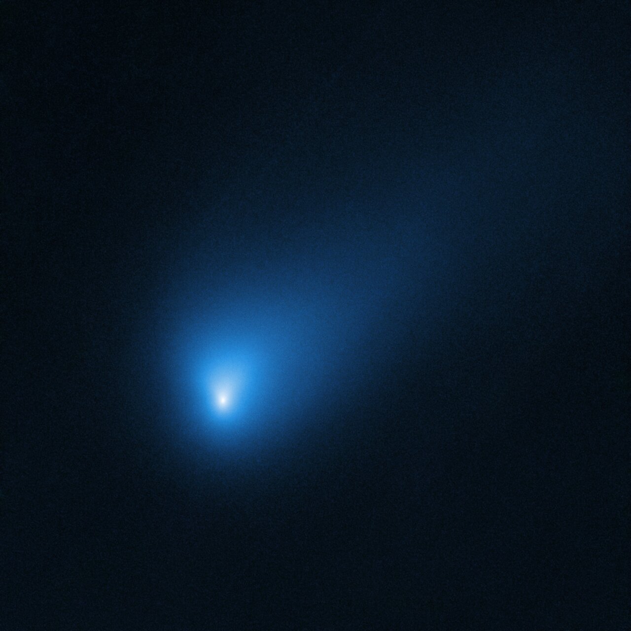 Image 1 : Hubble observe sa première comète interstellaire