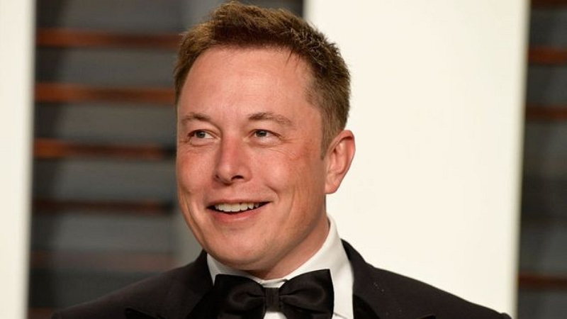 Image 1 : Elon Musk fait un don d’un million d’arbres à un YouTuber