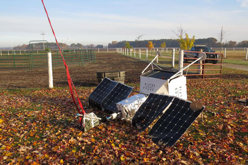 Image 1 : Samsung : la mission SpaceSelfie termine sa course dans le Michigan