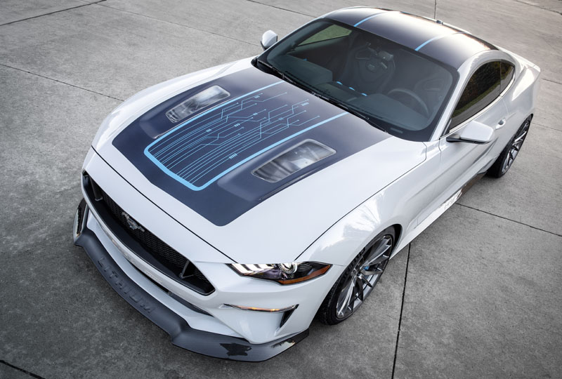 Image 1 : La Ford Mustang Lithium se dévoile en images