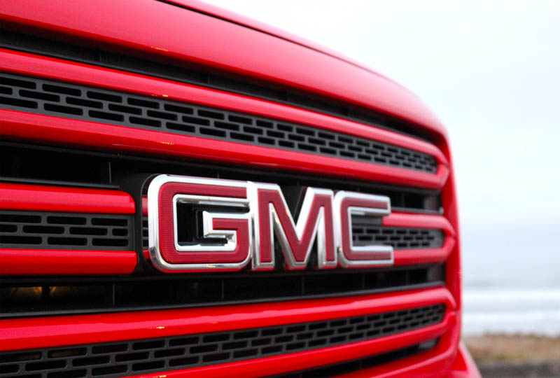 Image 1 : General Motors dépose un brevet utilisant l’IA pour couper et redémarrer le moteur au feu