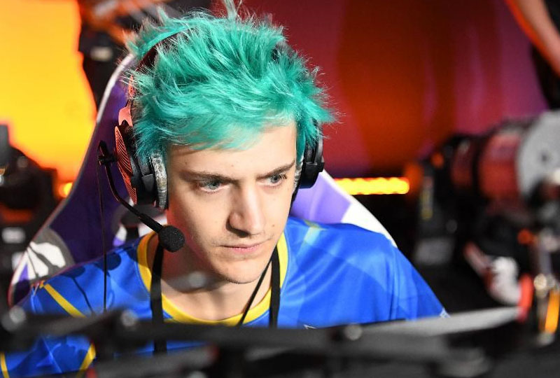 Image 1 : Fortnite : Ninja prend la défense de FaZe Jarvis contre son bannissement