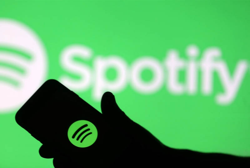 Image 1 : Spotify se transforme en karaoké avec les paroles synchronisées