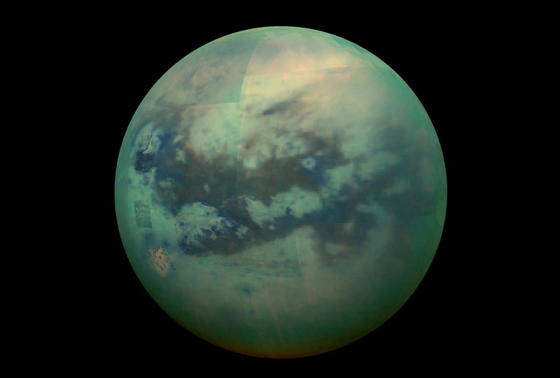 Image 1 : Voici la première carte de Titan, la plus grosse lune de Saturne