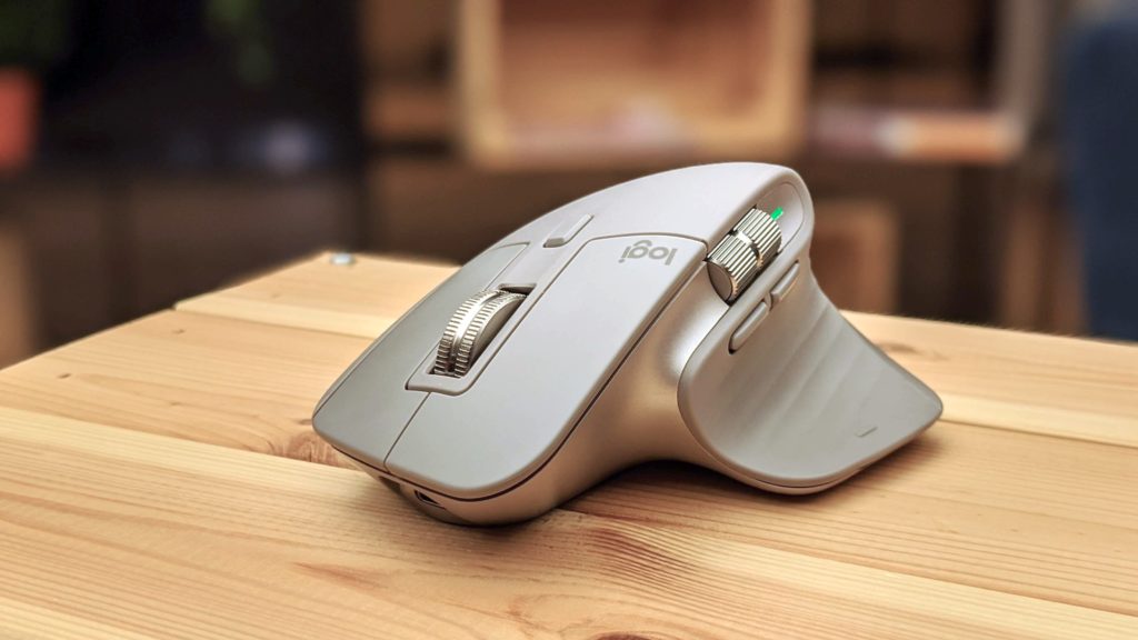 Test Logitech MX Master 3 : tient-on la reine des souris ?