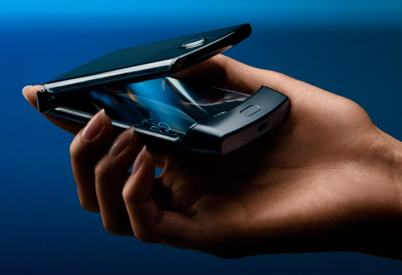 Image 1 : Motorola est contraint de repousser la sortie de son smartphone pliable Razr