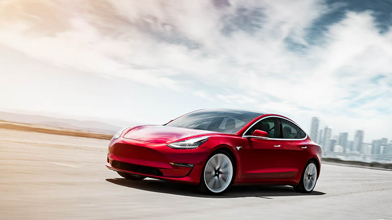 Image 1 : Tesla Model 3 : un hacker découvre un modèle à 100 kWh et le mode Ludicrous
