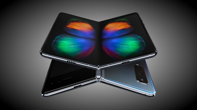 Image 1 : Galaxy Fold 2 : Samsung sortirait son nouveau smartphone pliable juste après le Galaxy Z Flip