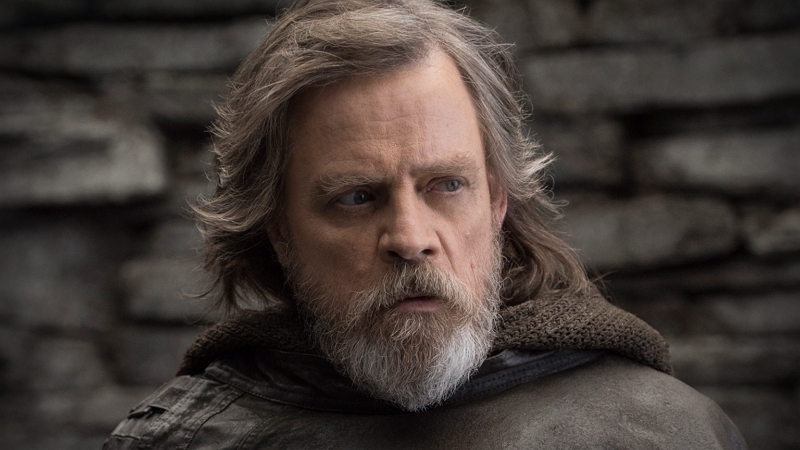 Image 1 : Mark Hamill matche avec Luke Skywalker pour son rendez-vous de la Saint-Valentin