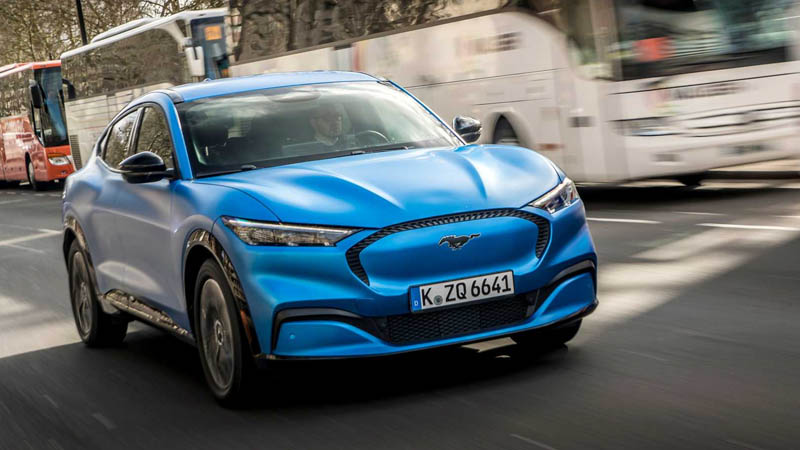 Image 1 : Ford Mustang Mach-E : la version européenne enfin dévoilée