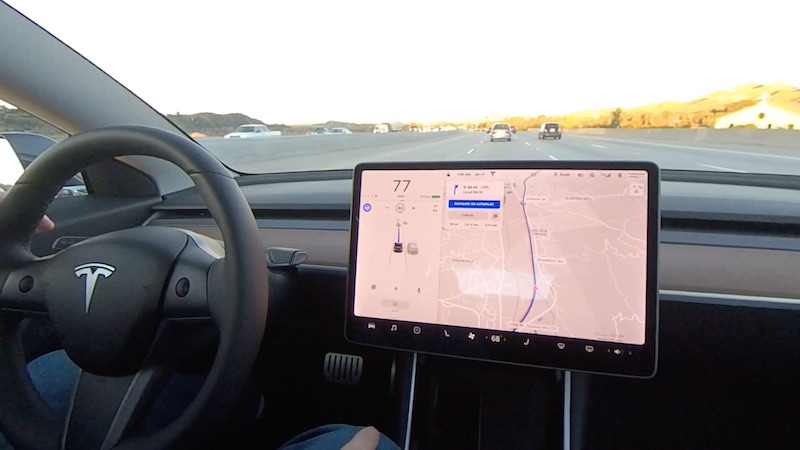 Image 1 : Mort dans son Tesla Model X, l’ingénieur d’Apple avait rapporté un problème d'Autopilot