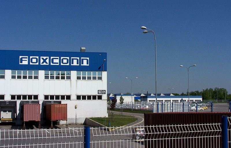 Image 1 : Apple : la Chine force les détenus ouïghours à travailler pour Foxconn