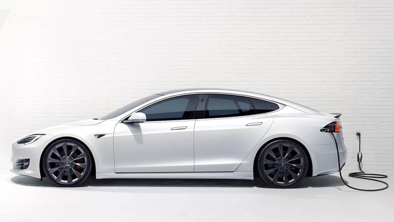 Image 1 : Propriétaires de Tesla, ne laissez pas hiberner votre voiture sans rien faire durant le confinement