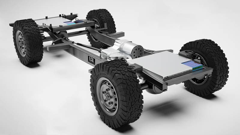 Image 2 : Un moteur Tesla se retrouve dans un Land Rover Defender