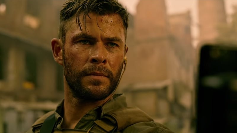 Image 1 : Netflix : découvrez la bande-annonce du film d’action Tyler Rake avec Chris Hemsworth