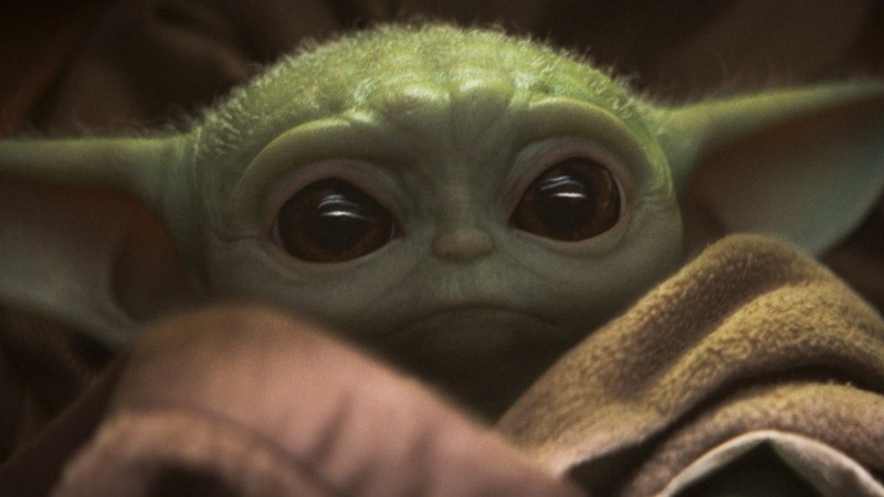 Image 1 : The Mandalorian : Bébé Yoda aurait pu être plus mignon, mais il ne fallait pas
