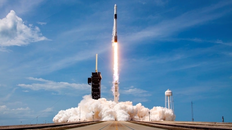 spacex lancement reussi