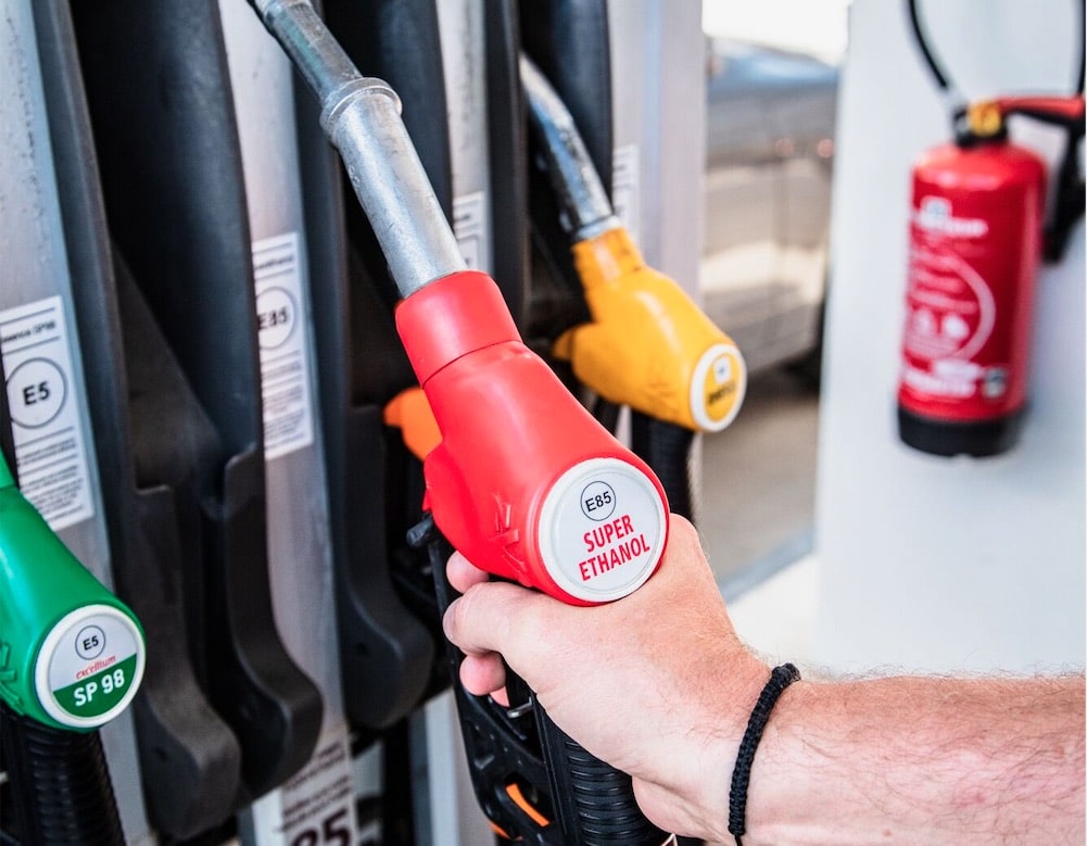 Carburant moins cher : comment passer à l'éthanol E85 ?