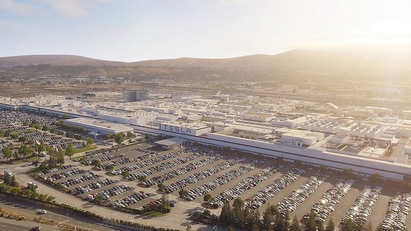 Image 1 : Elon Musk menace de quitter la Californie si l’usine Tesla reste fermée