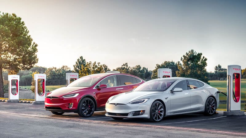 Image 1 : Tesla augmente la vitesse de charge de certaines Model S et Model X