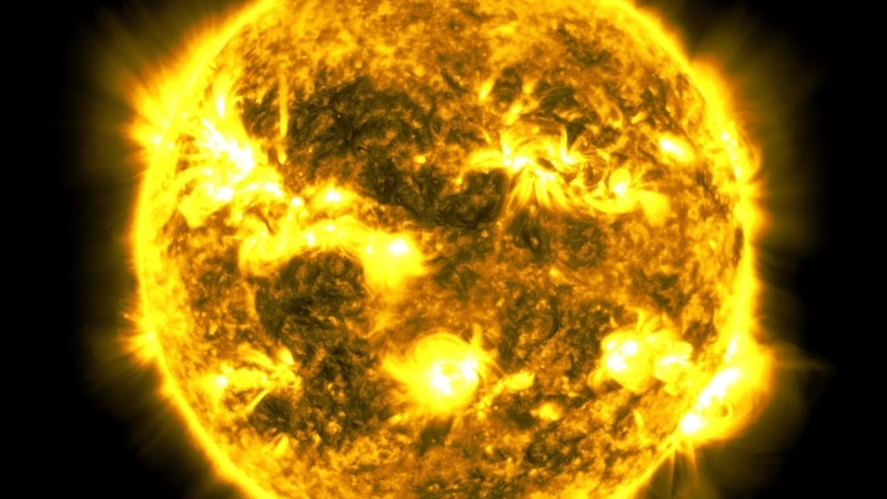 Image 1 : Regardez 10 ans de vie du Soleil en 60 minutes époustouflantes