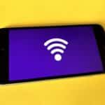 Réseau Wi-Fi : comment améliorer sa connexion et son débit ?