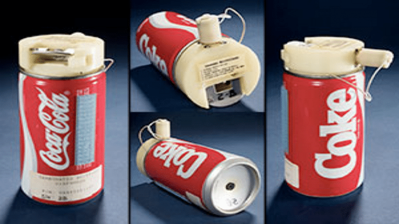 Image 1 : Coca-Cola vs. Pepsi : il y a 35 ans, les astronautes buvaient dans des cannette spatiales à 250 000 $