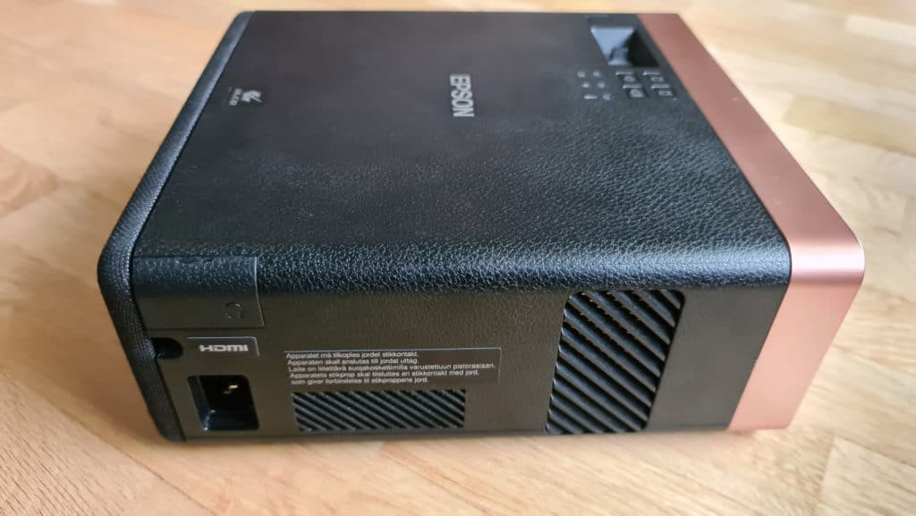Image 26 : Test Epson EF-100 : le vidéoprojecteur laser compact, Android TV, mais pas Full HD