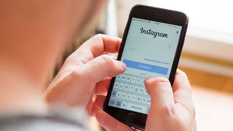 Image 1 : Facebook commence à fusionner les discussions d’Instagram et celles de Messenger