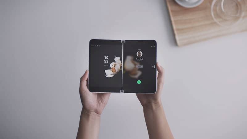 Image 1 : Surface Duo : le smartphone pliant de Microsoft imprimé en 3D