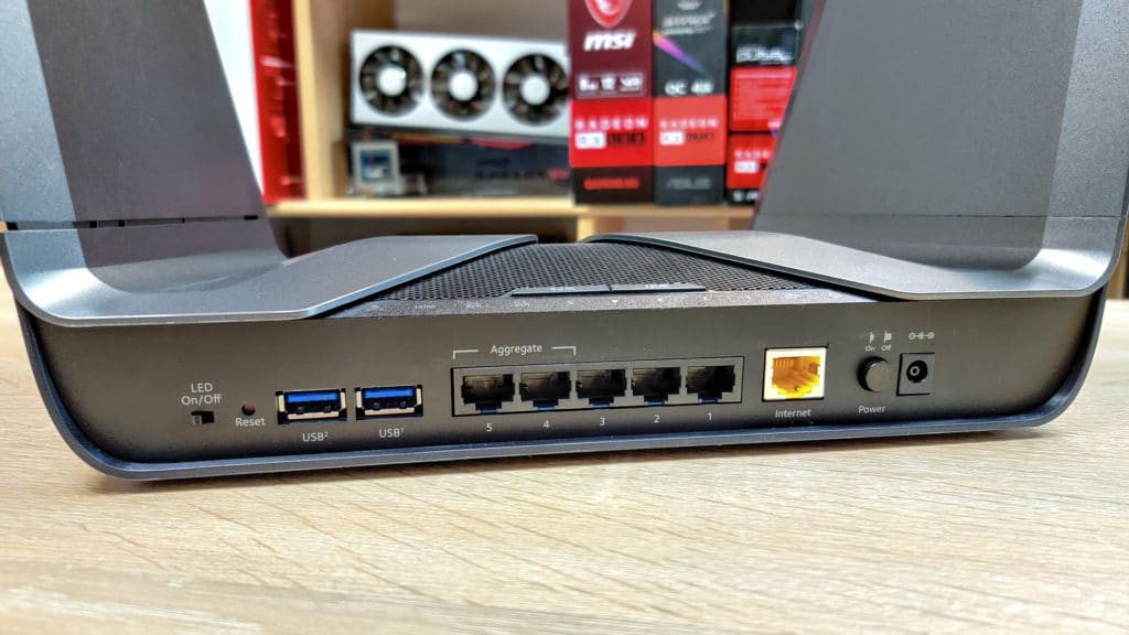 Netgear Nighthawk RAX80