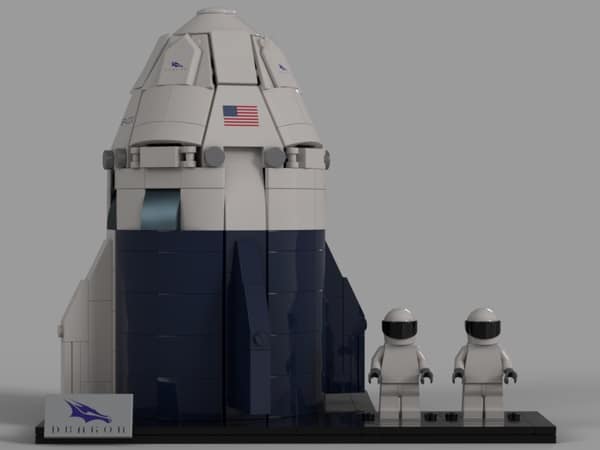 Image 2 : SpaceX : un fan a recréé la capsule Crew Dragon Endeavour en LEGO