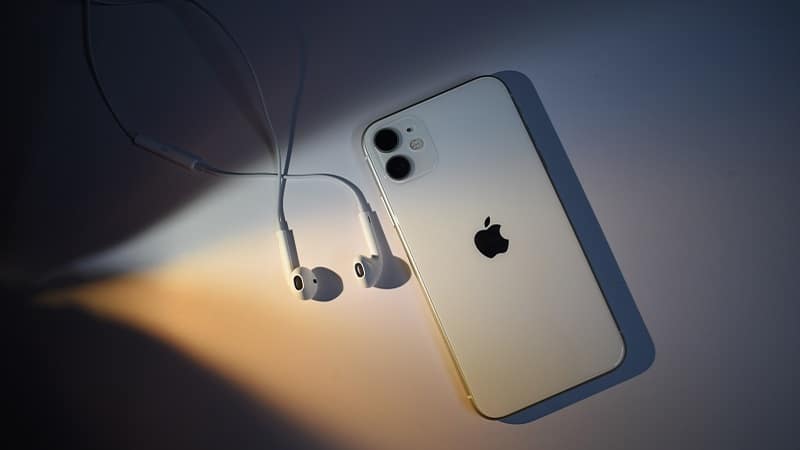 Image 1 : Apple abandonne les écouteurs EarPods inclus dans les boîtes à commencer par l’iPhone 12