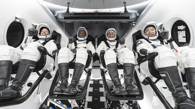 Les quatre astronautes de la mission Crew-1 de la NASA et SpaceX
