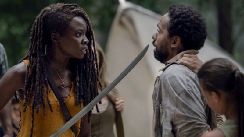 Michonne et Virgil dans The Walking Dead