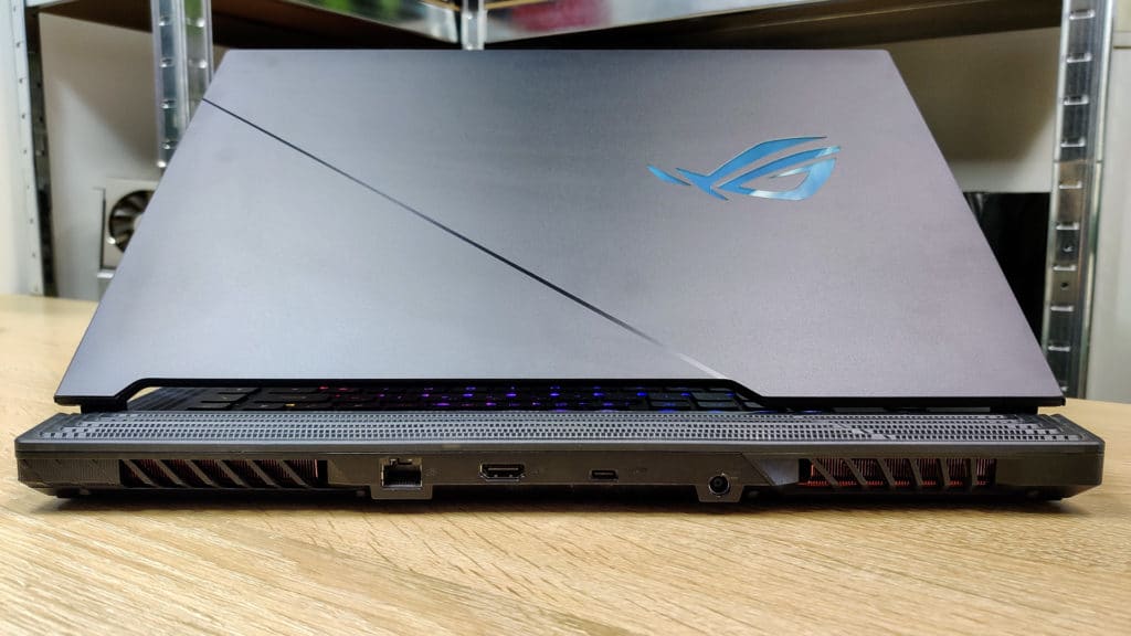 Asus ROG Strix SCAR 15