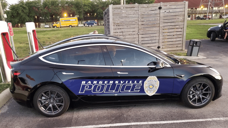 Tesla Model 3 voiture de police - Todd Bertram / Twitter