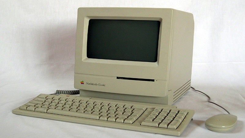 Le Macintosh Classic. Crédits : Wikipédia.