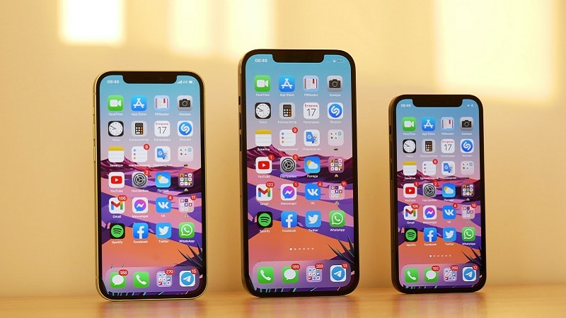 Les iPhone 12, 12 Pro Max et 12 mini