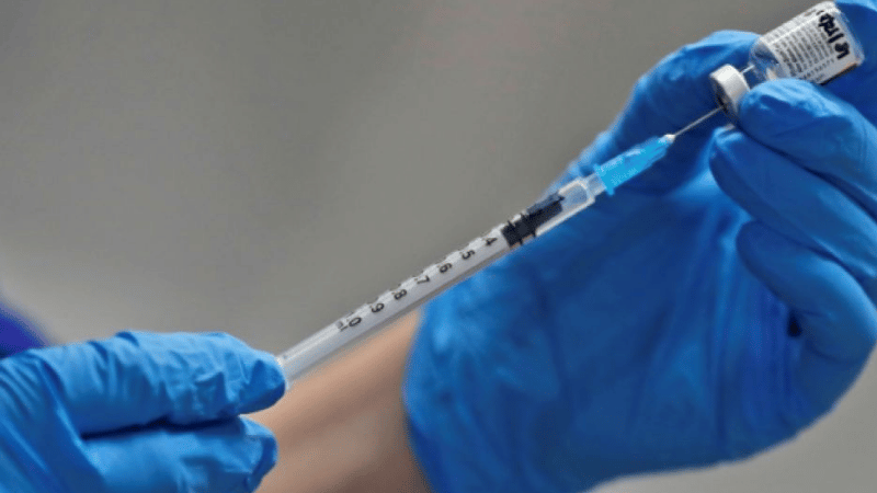 Un vaccin efficace en deux injections